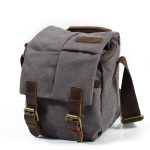 One-shoulder retro camera bag waterproof camera bag - Image 3